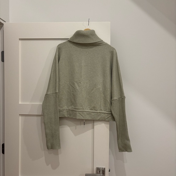 Varley Britannia Sweater - Picture 3 of 5